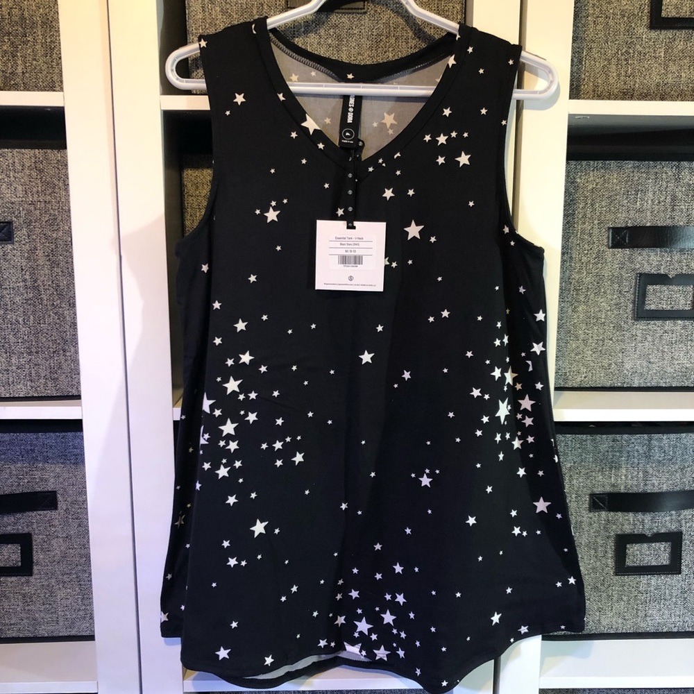 Agnes & Dora Essential V-neck Tank Medium - Picture 2 of 5